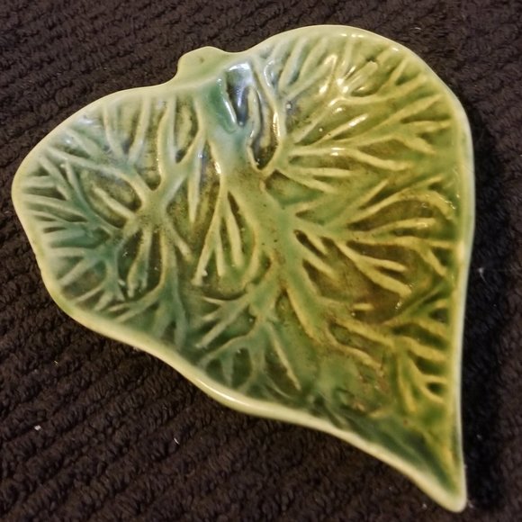Other - Ceramic Leaf Tray Soap DIsh Jewelry Holder Vintage